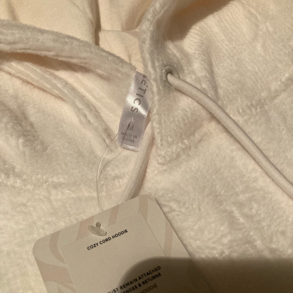Brand New with Tags…Fabletics SUPER SOFT sweatshirt and sweat pants!